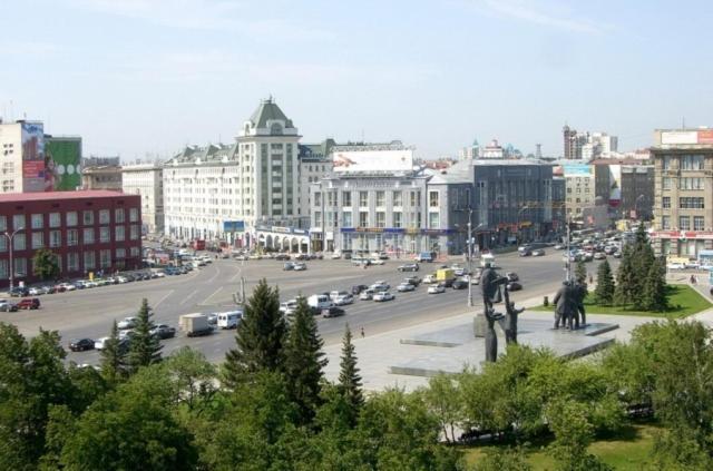 Apartments Avega Near Opera House Novosibirsk Eksteriør billede